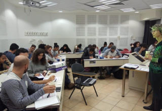 סטודנטים בכיתה במכון פויירשטיין (למצולמים אין קשר לנאמר) (צילום: מכון פויירשטיין)
