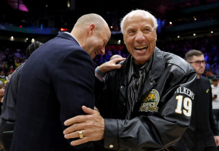 לני ווילקינס מאמן עבר (צילום: GettyImages)