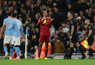 וירג'יל ואן דייק, בלם ליברפול (צילום: רויטרס)