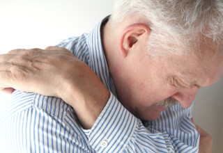 גירודים (צילום: אינגאימג')