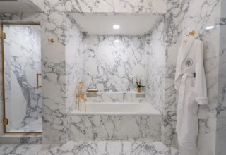 חדר הרחצה של טראמפ (צילום: שימוש לפי סעיף 27א',TRUTH SOCIAL)