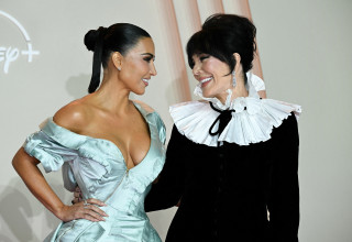 קריס ג׳נר, קים קרדשיאן (צילום: BERTRAND GUAY/AFP via Getty Images)