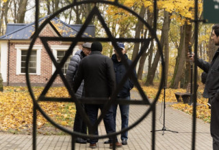 מעמד רב-הוד לציון ייסוד 150 שנה לבית החיים העתיק בקלינינגרד - קניגסברג (צילום: אנדריי בויץ)