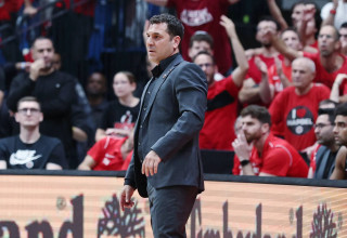 מאמן הפועל ירושלים, יונתן אלון (צילום: דני מרון)