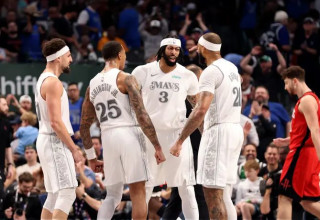 כיכב עם מחצית מפלצית, הוסיף עוד ונפצע. אנתוני דייויס (צילום: GettyImages, Tim Heitman)