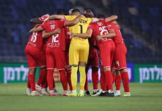 שחקני הפועל חיפה (צילום: )