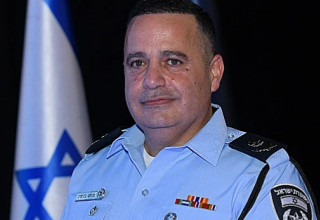 מני בנימין (צילום: ללא קרדיט)