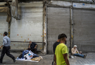 עוני באיראן (צילום: via Getty Images)