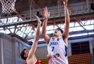 אלון מיכאלי בפעולה (צילום: אתר רשמי, אתר פיב"א)