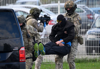 משטרת בוסניה (צילום: ELVIS BARUKCIC/AFP via Getty Images)