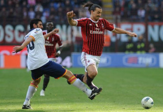 מוריס קרוצ'יירי במדי לצ'ה מול זלאטן (צילום: Valerio Pennicino / Stringer)