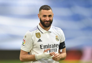 בנזמה במדי ריאל מדריד (צילום: Denis Doyle / Contributor)