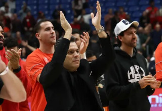 הרבה סיבות לחגוג. איטודיס (צילום: דני מרון)