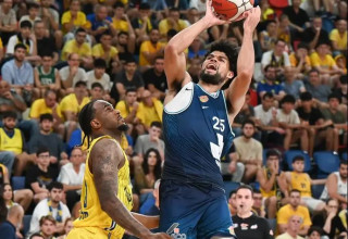 רוצה אליפות. הול (צילום: ברני ארדוב)