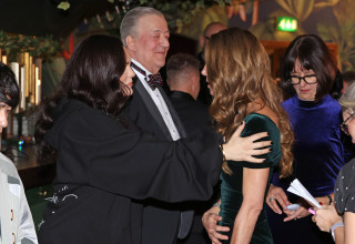 קייט מידלטון וג׳סי ג׳יי (צילום: Jonathan Buckmaster-WPA Pool/Getty Images)