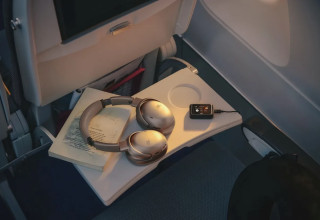 JBL - Tour One M3 Smart TX (צילום: צילום מסך)