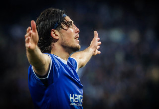 עומרי גאנדלמן שחקן גנט חוגג שער (צילום: GettyImages, VIRGINIE LEFOUR/AFP)