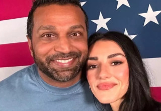 ראש ה-F.B.I קאש פאטל וזוגתו אלכסיס וילקינס (צילום: צילום מסך לפי סעיף 27א)