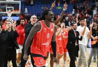 הוביל עם בלייקני. מוטלי (צילום: דני מרון)