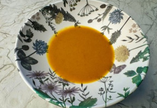 מרק כתום (צילום: אסתר שכטמן)