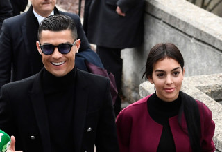 כריסטיאנו רונאלדו וג'ורג'ינה רודריגס (צילום: PIERRE-PHILIPPE MARCOU/AFP via Getty Images)