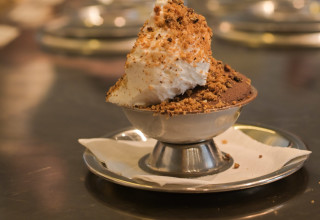 "שמנא" (צילום: אלעד ברנגה)