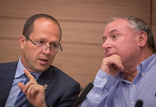 דודי אמסלם וניר ברקת (צילום: הדס פרוש, פלאש 90)