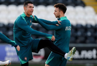 דיוגו ז'וטה וכריסטיאנו רונאלדו (צילום: Andrew Milligan - PA Images / Contributor)