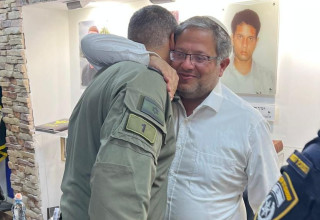 איתמר בן גביר מבקר את לוחמי היחידה (צילום: דוברות השר לביטחון לאומי)