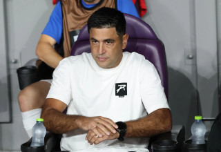 אליניב ברדה מאמן הפועל תל אביב (צילום: דני מרון)