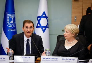 בועז ביסמוט בדיון על הנוסח המעודכן של חוק הגיוס (צילום: דוברות הכנסת, נועם מושקוביץ)