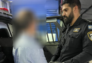 מעצר החשוד בכוכב הצפון (צילום: דוברות המשטרה)
