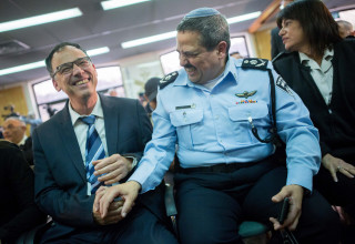 שי ניצן, רוני אלשייך (צילום: יונתן זינדל, פלאש 90)