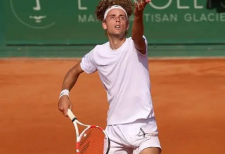 הטניסאי השוויצרי מיקה ברונולד (צילום: אתר רשמי, מתוך אינסטגרם)