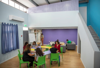 פעילות בארגון אלומות אור (צילום: באדיבות אלומות אור)