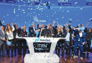 איתוראן פותחת את המסחר בנאסד"ק (צילום: יח"צ איתוראן)