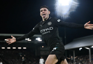 פיל פודן שחקן מנצ'סטר סיטי חוגג שער (צילום: GettyImages, Vince Mignott/MB Media)