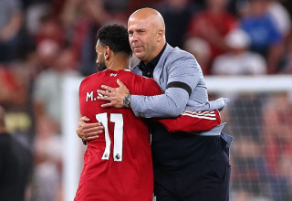 ארנה סלוט ומוחמד סלאח (צילום: Robbie Jay Barratt - AMA / Contributor)