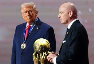 טראמפ בהגרלת הבתים של מונדיאל 2026 (צילום: רויטרס)