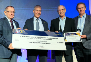 כנס החדשנות בקרדיולוגיה ICI. משמאל: Rafi Beyar, Chaim Lotan, Stan Rowe, Jose Calle Gordo  (צילום: אסי אפרתי דוברות כנס ici)