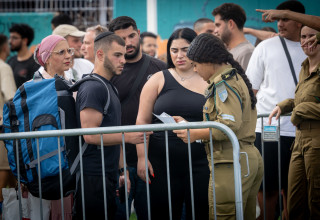 גיוס לצה"ל (צילום: מרים אלסטר פלאש 90)