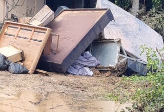 הנזק בבית שקמה אחרי סופת ביירון (צילום: דנה פלח שמעוני)