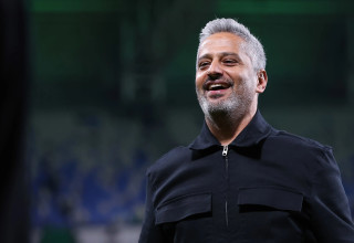 ברק יצחקי מאמן בית"ר ירושלים (צילום: מאור אלקסלסי)