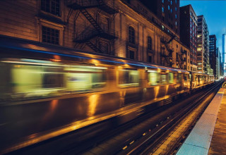 רכבת מטרו (צילום: FREEPIK)