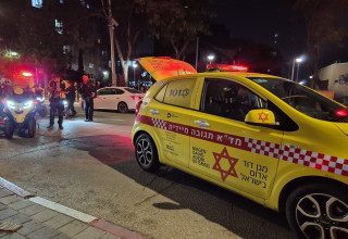 תאונת דרכים בני ברק (צילום: תיעוד מבצעי מד"א)