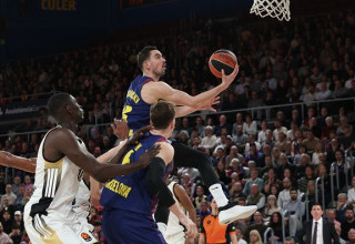 תומאס סאטורנסקי (צילום: LLUIS GENE / Contributor)