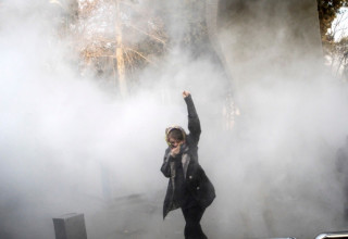 מחאה באיראן (צילום: רשתות ערביות)