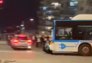 תיעוד דריסת הנער בהפגנת החרדים (צילום: צילום מסך)