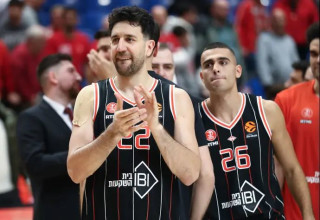 מיציץ' חזר היישר לחמישייה והוביל את הפועל תל אביב (צילום: דני מרון)