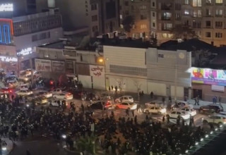 המחאה באיראן (צילום: צילום מסך מתוך X (לשעבר טוויטר))